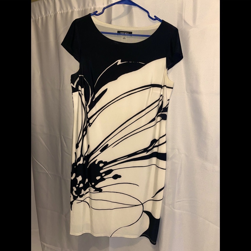 ☮️ 4/$20 Nine West dress